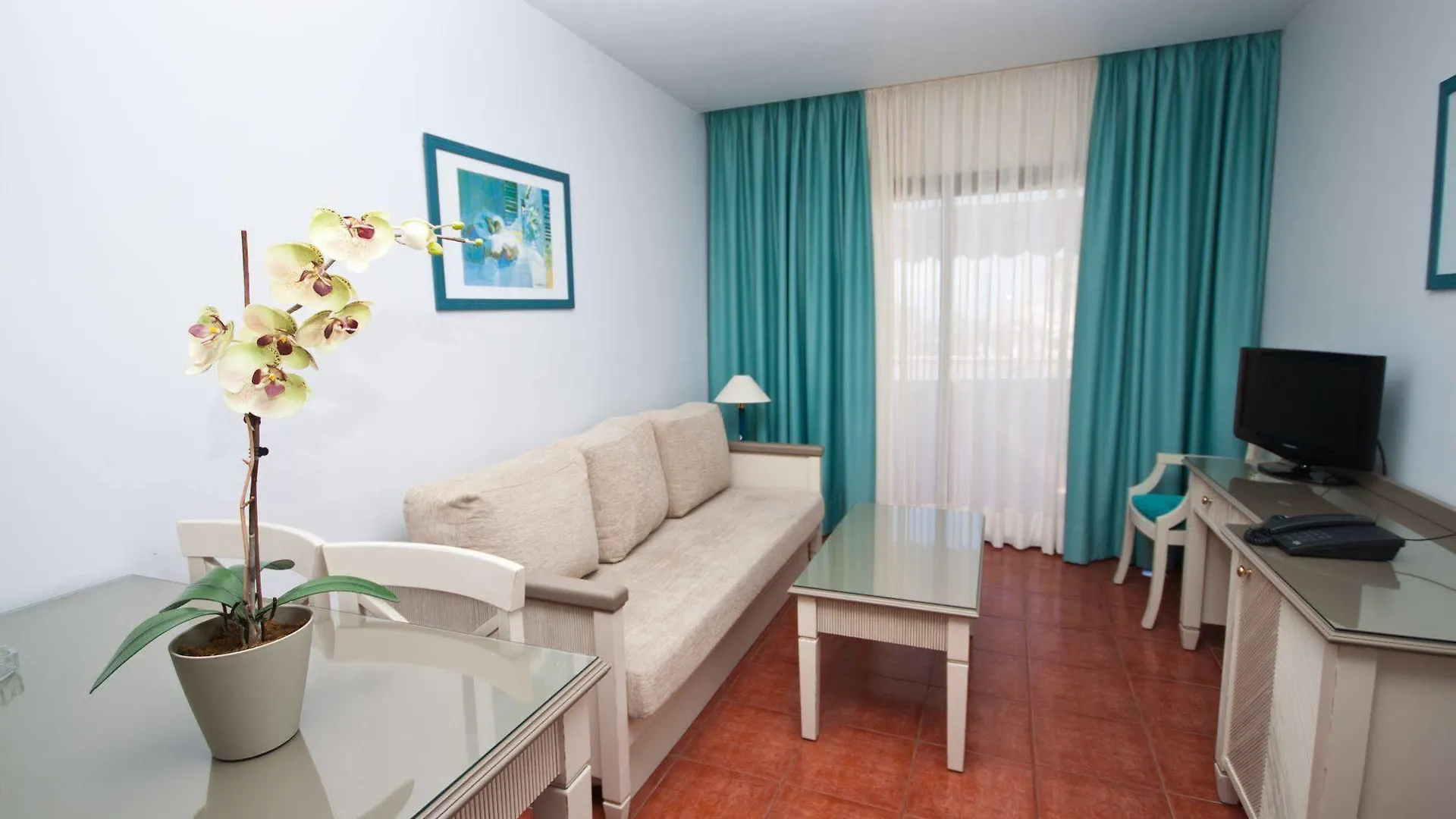 Apartment Apartamentos Amadores Beach Spain
