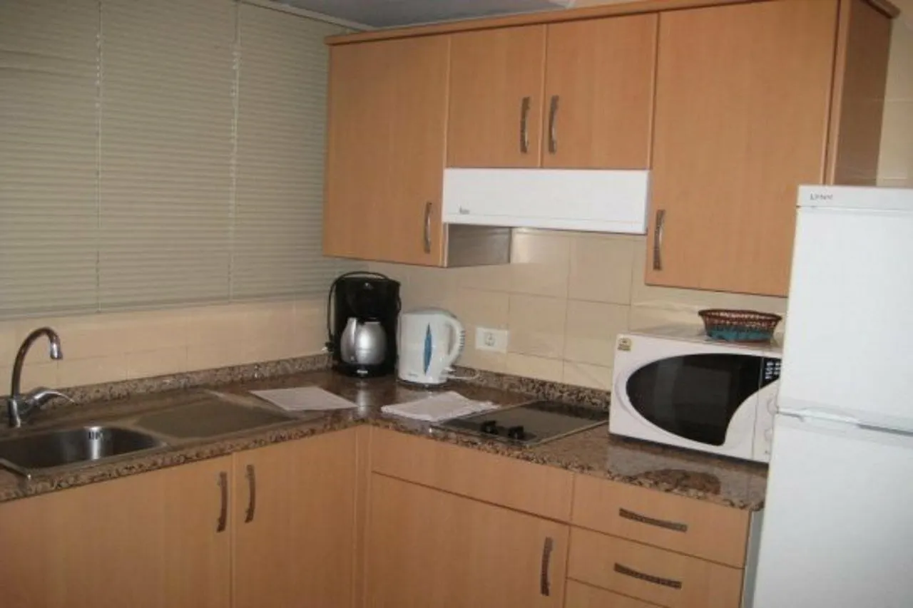 Apartamentos Amadores Beach 0*,  Spanien